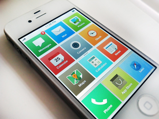 Illustration for article titled 8 iOS 7 Mockups: Is This What Your Next iPhone Will Look Like?